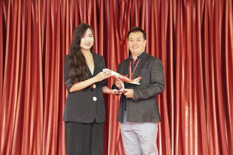 Đại diện hai đơn vị chia sẻ định hướng hợp tác bền vững tại Việt Nam và dự kiến mở rộng thị trường ra toàn Đông Nam Á trong tương lai. Đại diện hai đơn vị chia sẻ định hướng hợp tác bền vững tại Việt Nam và dự kiến mở rộng thị trường ra toàn Đông Nam Á trong tương lai.