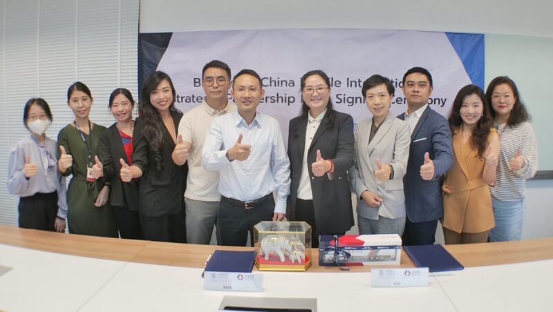 Đội ngũ nhân sự BEST Global và CMI trong buổi ký kết. Ảnh: BEST Global Đội ngũ nhân sự BEST Global và CMI trong buổi ký kết. Ảnh: BEST Global