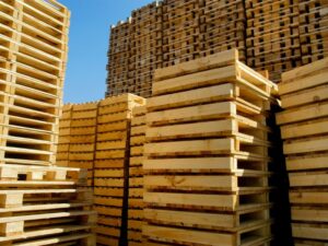Pallet là gì? Tìm hiểu công dụng và phân loại