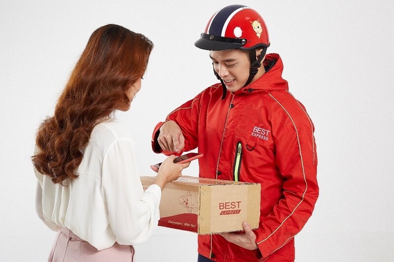 BEST Express ngoài không ngừng nâng cấp chất lượng dịch vụ còn thường xuyên mang đến những chương trình ưu đãi hỗ trợ đối tác. Ảnh: BEST Express BEST Express ngoài không ngừng nâng cấp chất lượng dịch vụ còn thường xuyên mang đến những chương trình ưu đãi hỗ trợ đối tác. Ảnh: BEST Express