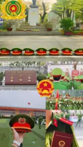 Phần vai áo có cầu vai đỏ nổi bật, người chiến sĩ nhìn thẳng với gương mặt bình tĩnh.