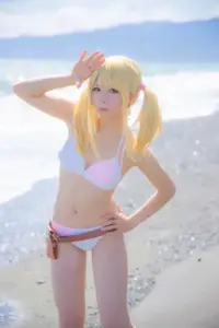 99 Ảnh Gái Xinh Cosplay Bikini Sexy với vóc dáng nuột nà và biểu cảm ngọt lịm