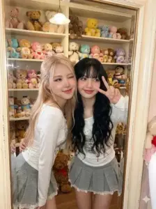 Khoảnh khắc Chaelisa đẹp nhất khiến ai nhìn cũng phải công nhận Lisa Rosé quá hợp nhau