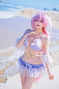 190 Ảnh Gái Cosplay Anime Mặc Bikini Sexy tôn dáng nóng bỏng giữa khung hình rực rỡ
