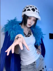 165 Ảnh Gái Xinh Cosplay One Piece đẹp bốc lửa với tạo hình hải tặc