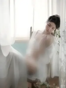 99 Ảnh Gái Xinh Khỏa Thân gợi cảm với làn da mịn màng và dáng vóc nuột nà