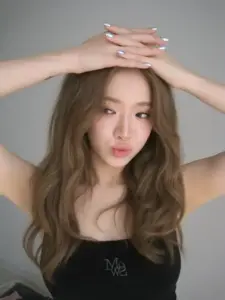 143 Ảnh Linh Ka Ngầu hot girl Gen Z với visual ngọt ngào và thần thái trưởng thành