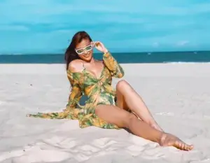 93 Ảnh Thúy Diễm Mặc Bikini Sexy gợi nét đẹp phụ nữ Nam Bộ dịu dàng mà đầy mê hoặc